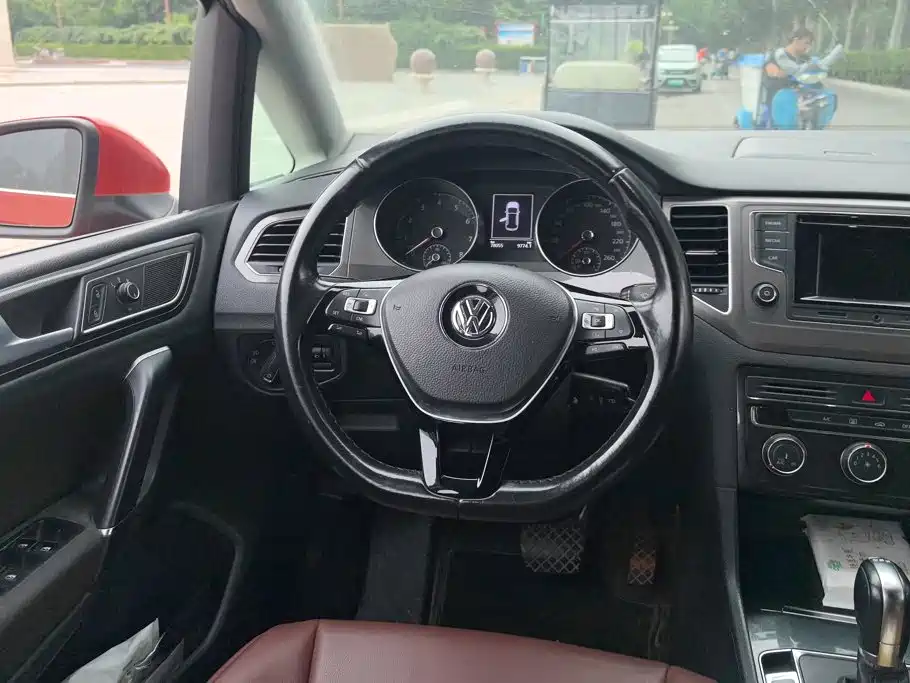 Volkswagen Golf Jialu 2018 — фото 15