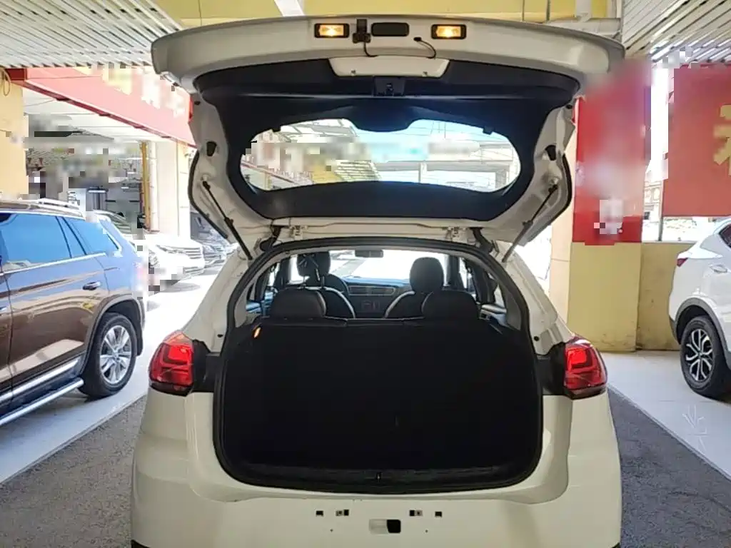 Citroen C3-XR 2015 — фото 19