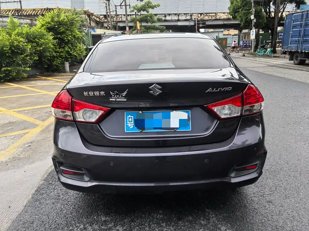Suzuki Alivio 2016