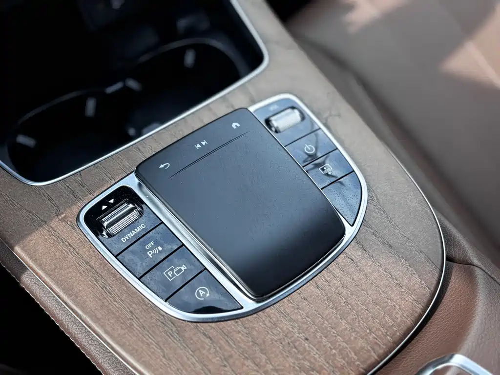 Mercedes-Benz E-Class 2023 — фото 20