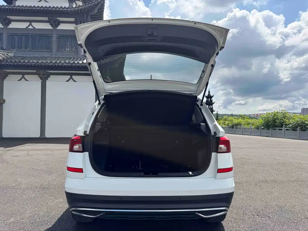Skoda Kamiq 2023 — фото 19