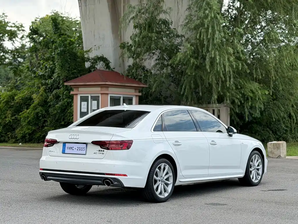 Audi A4L 2017 — фото 19