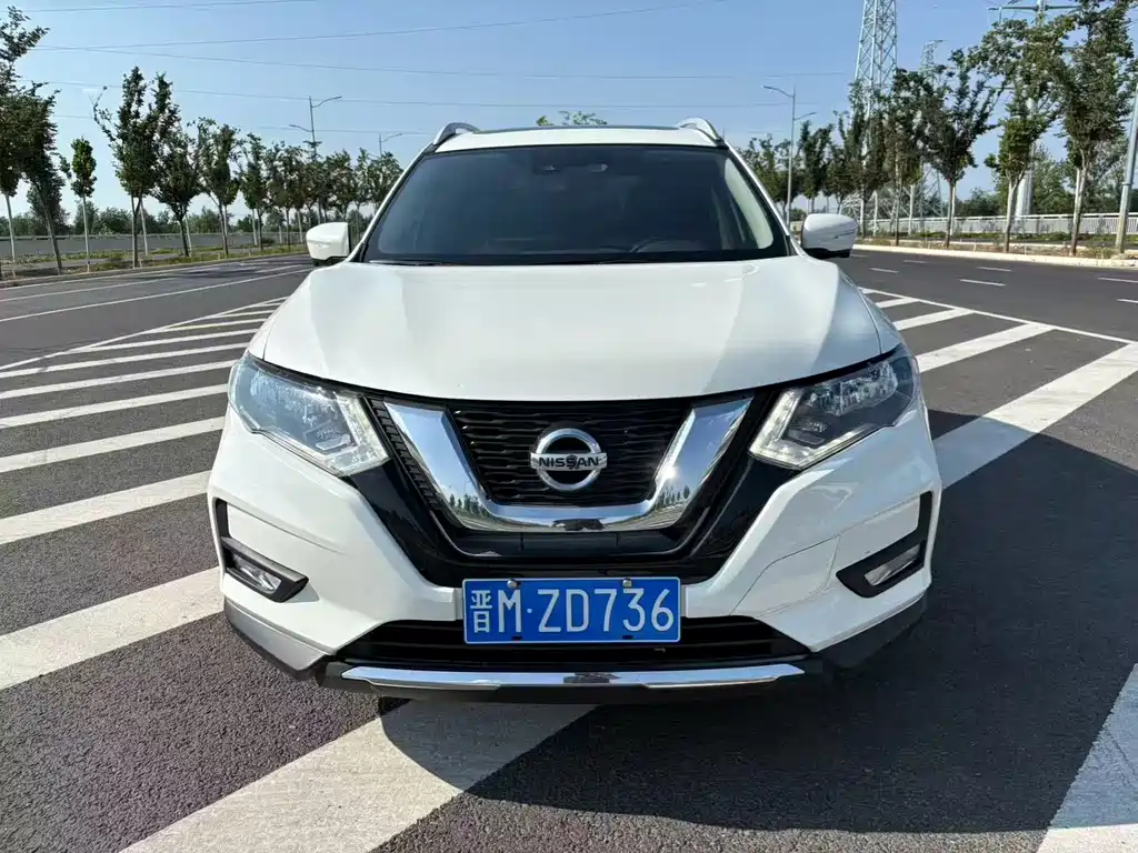 Nissan X-Trail 2025