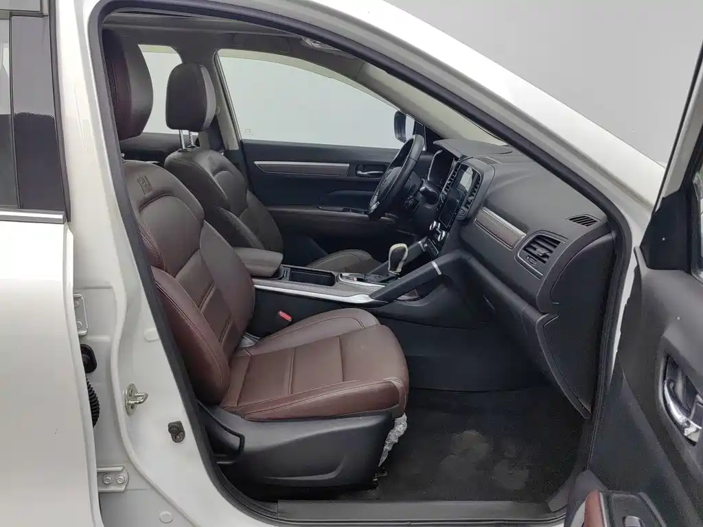 Renault Koleos 2018 — фото 23
