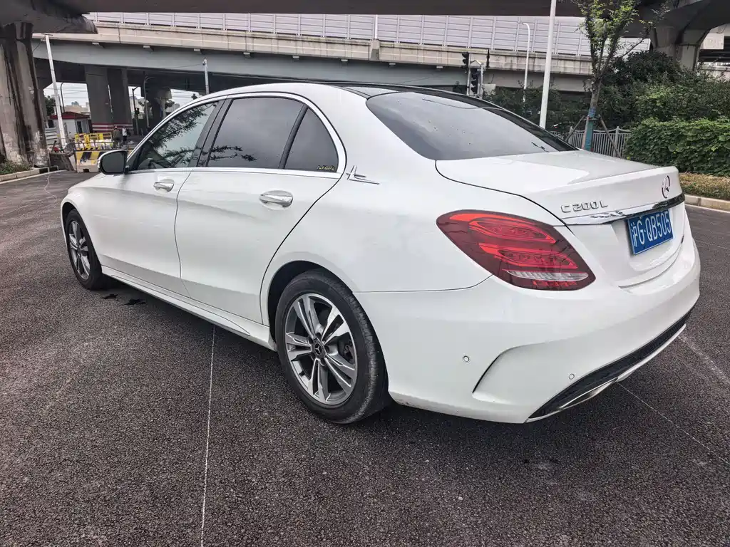 Mercedes-Benz C-Class 2017