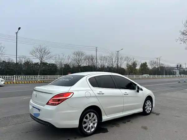 Peugeot 308 2014