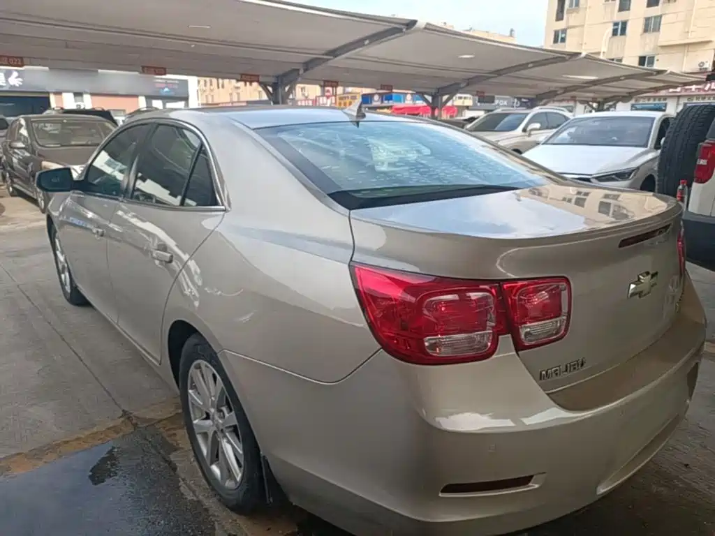 Chevrolet Malibu 2014 — фото 23