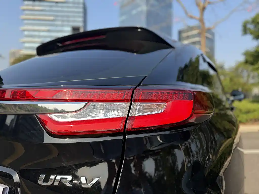 Honda UR-V 2019