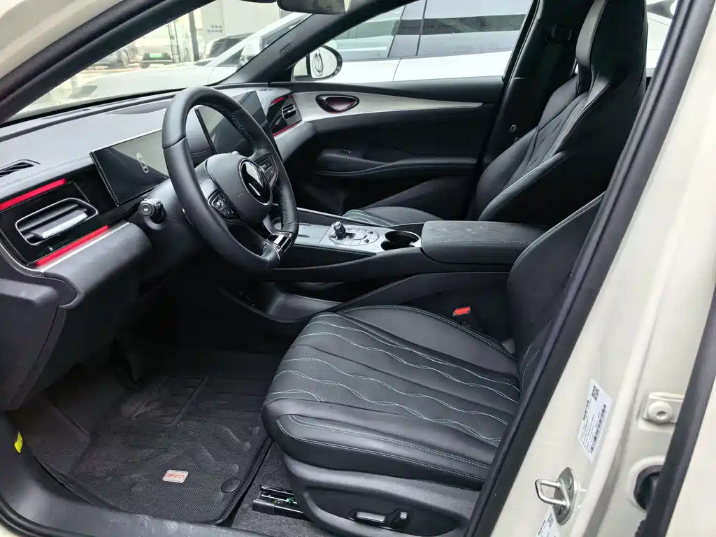BYD Seal 06 2025