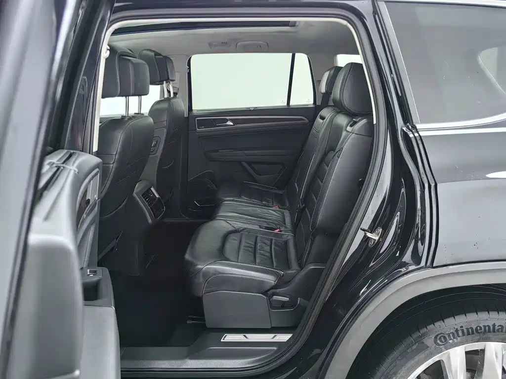 Volkswagen Teramont 2018 — фото 15