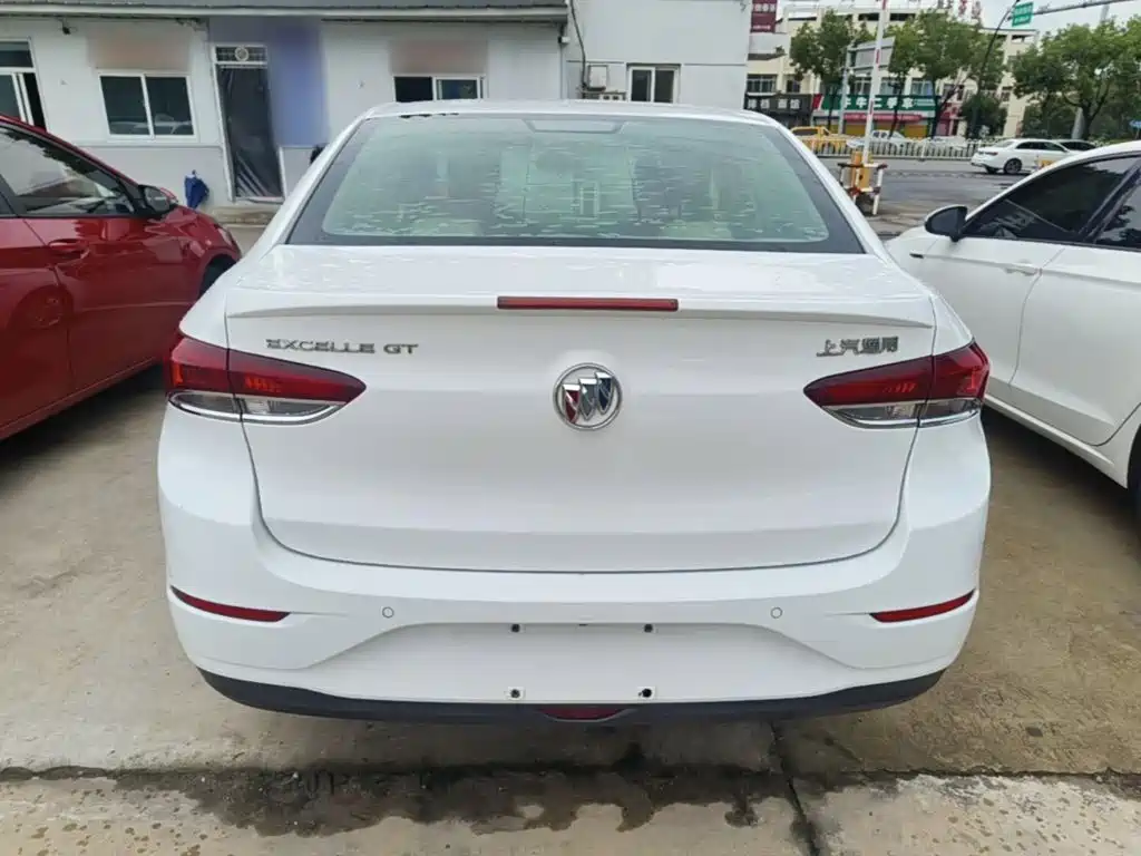 Buick Excelle 2020