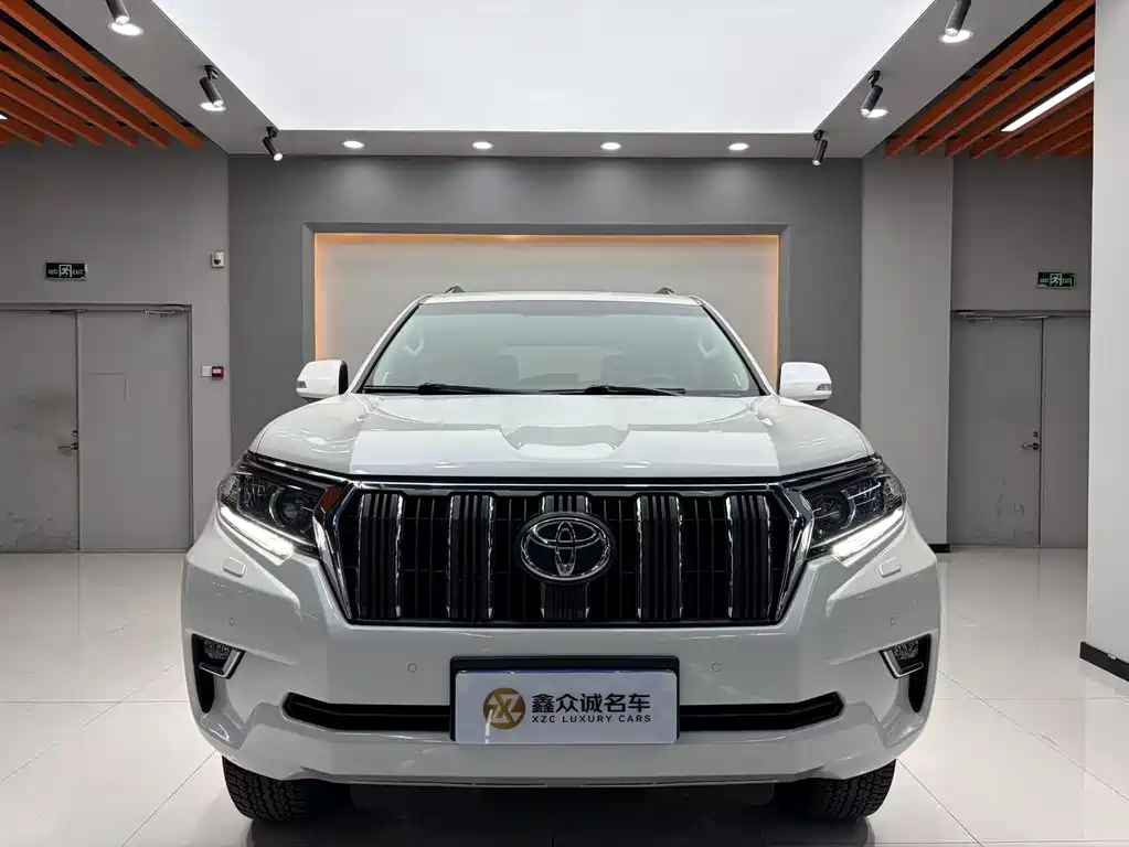 Toyota Prado 2020 — фото 2