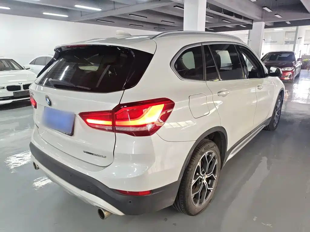 BMW X1 2020 — фото 5