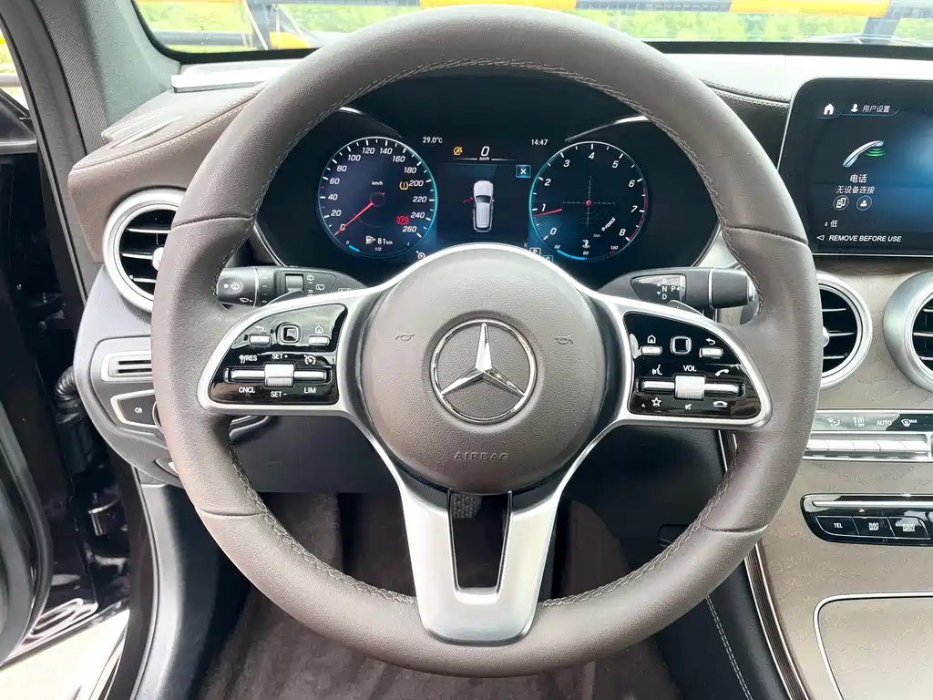 Mercedes-Benz GLC 2022 — фото 11