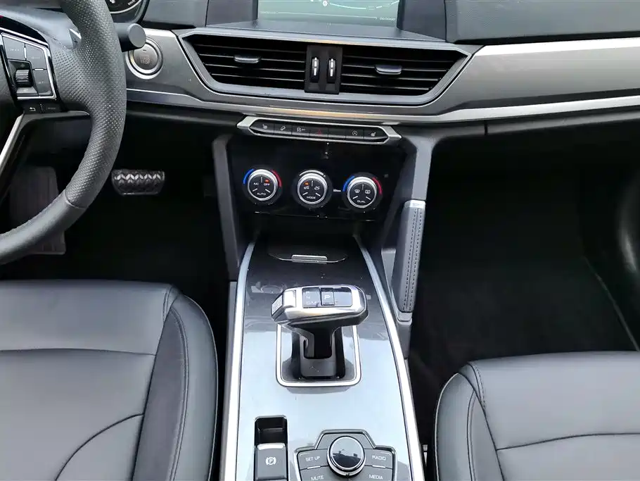 Haval H6 2019 — фото 16