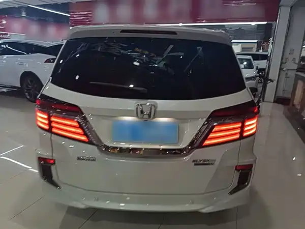 Honda Elysion 2021