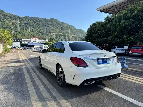 Mercedes-Benz C-Class 2019