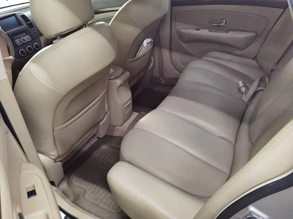 Nissan Sylphy 2007 — фото 13