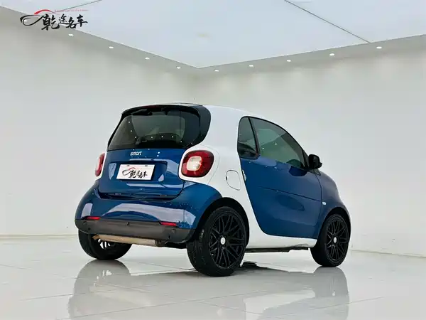 smart fortwo 2019