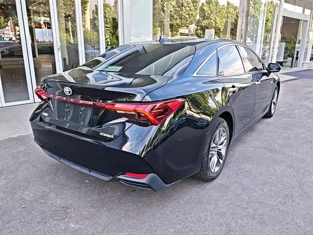 Toyota Avalon 2021 — фото 7