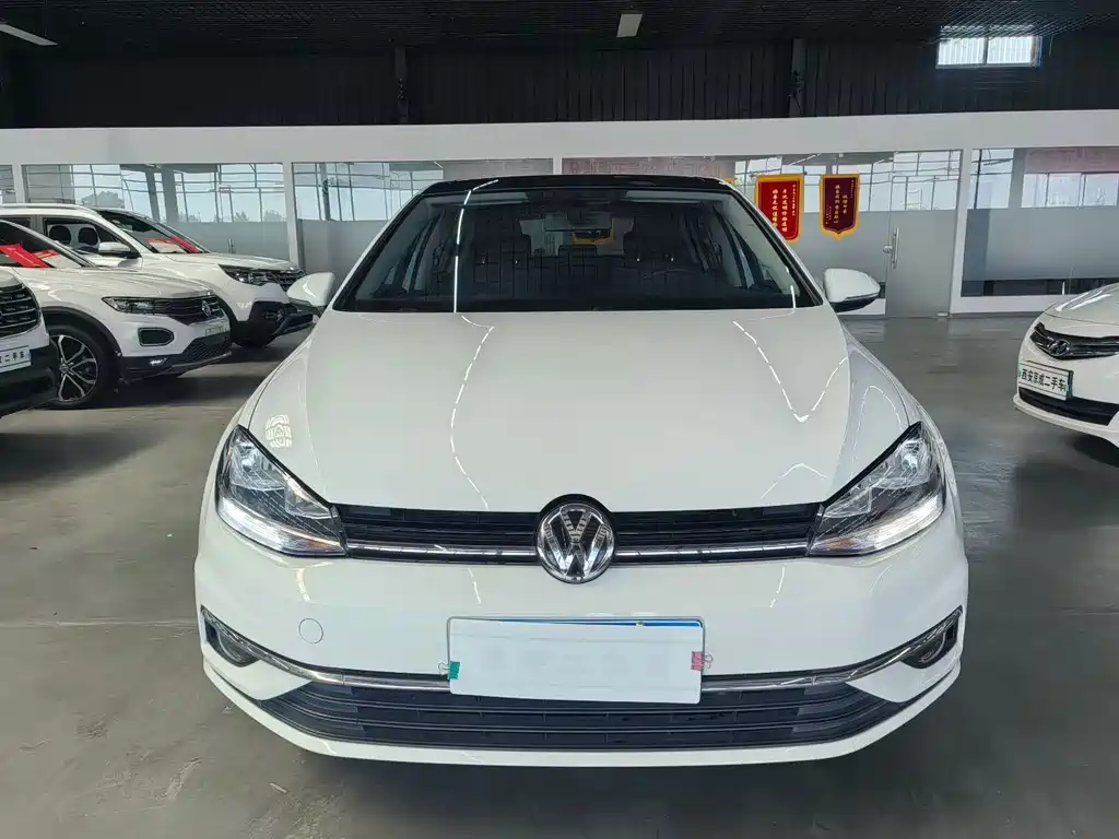 Volkswagen Golf 2020