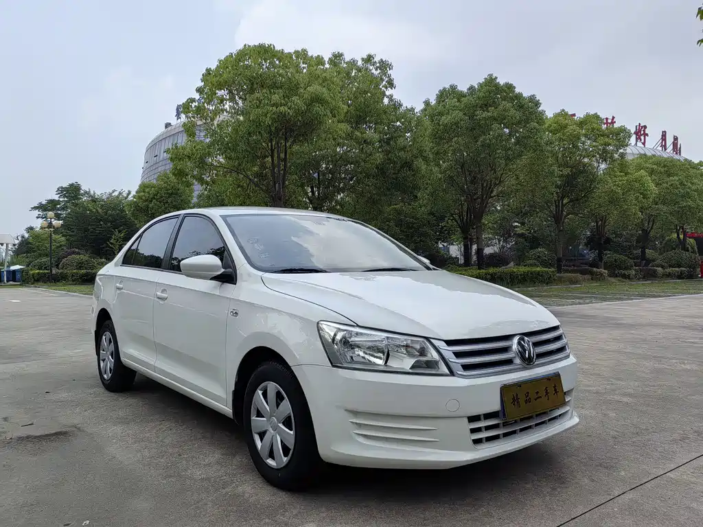 Volkswagen Santana 2014