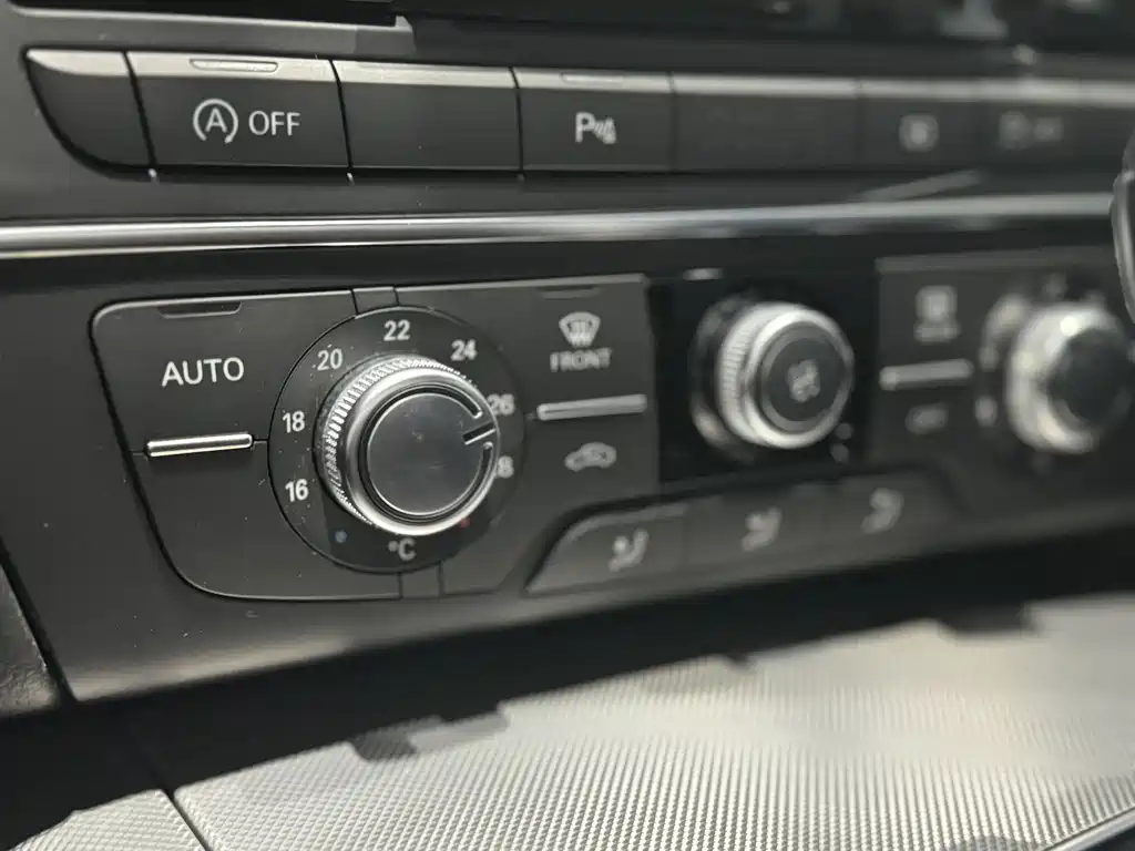 Audi A6L 2018 — фото 10