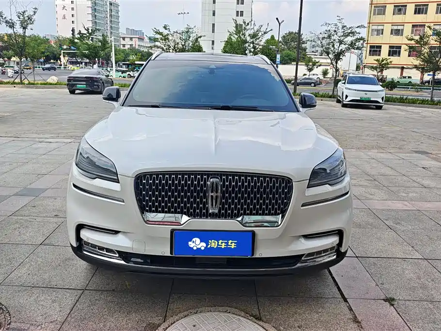 Lincoln Aviator 2021