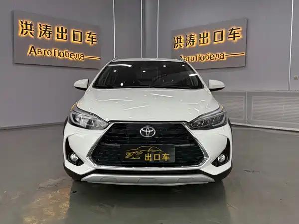 Toyota Yaris L 2022