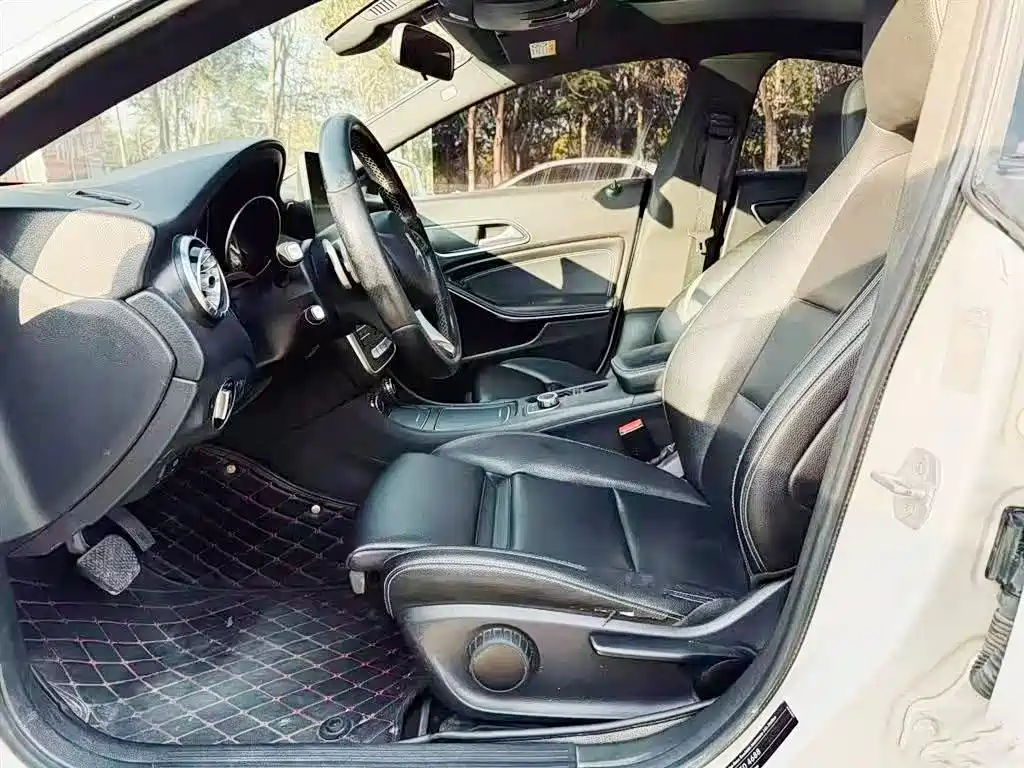 Mercedes-Benz CLA 2017
