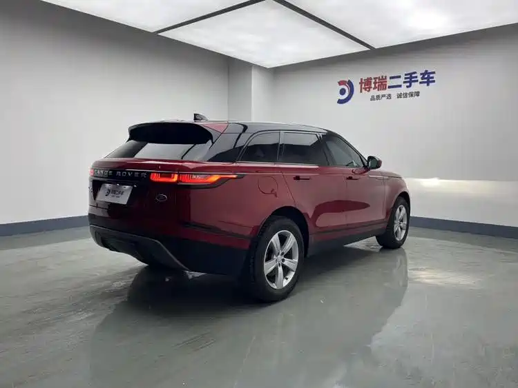 Land Rover Velar 2018 — фото 11