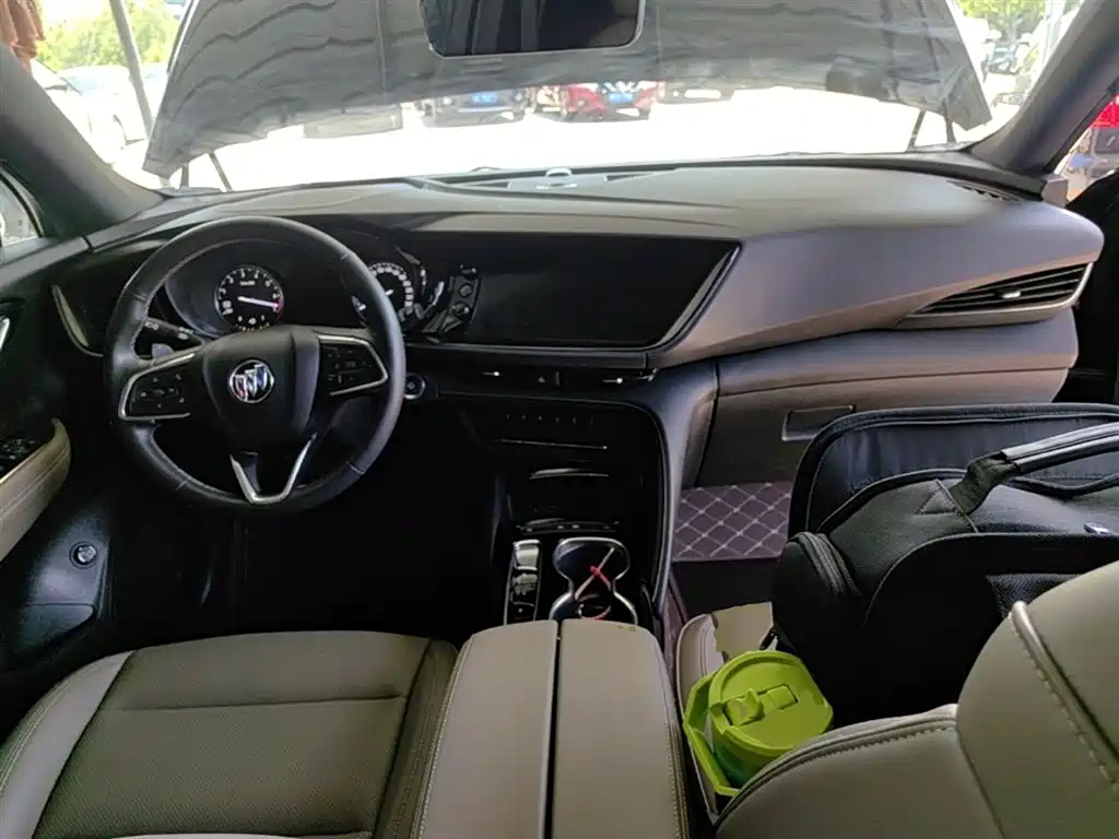 Buick Envision Plus 2023 — фото 10