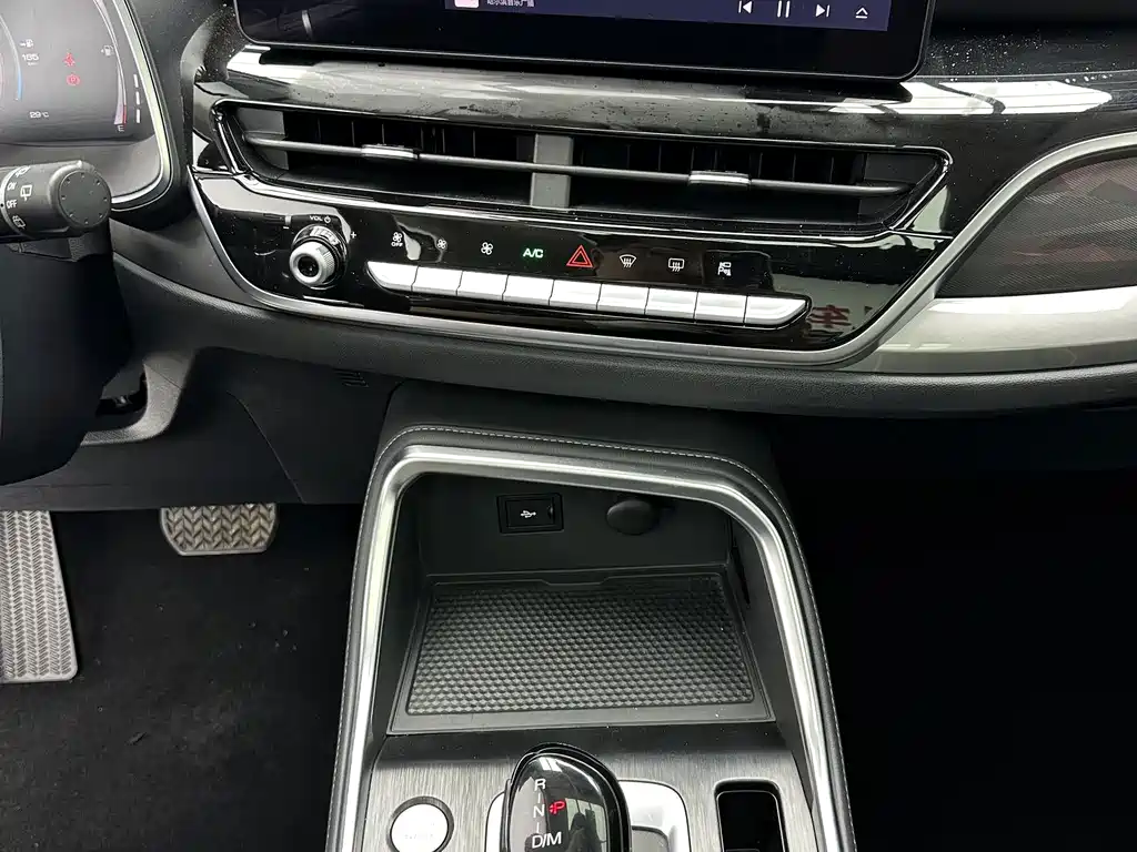 Haval H6 2022 — фото 16