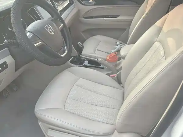 Baojun 730 2016