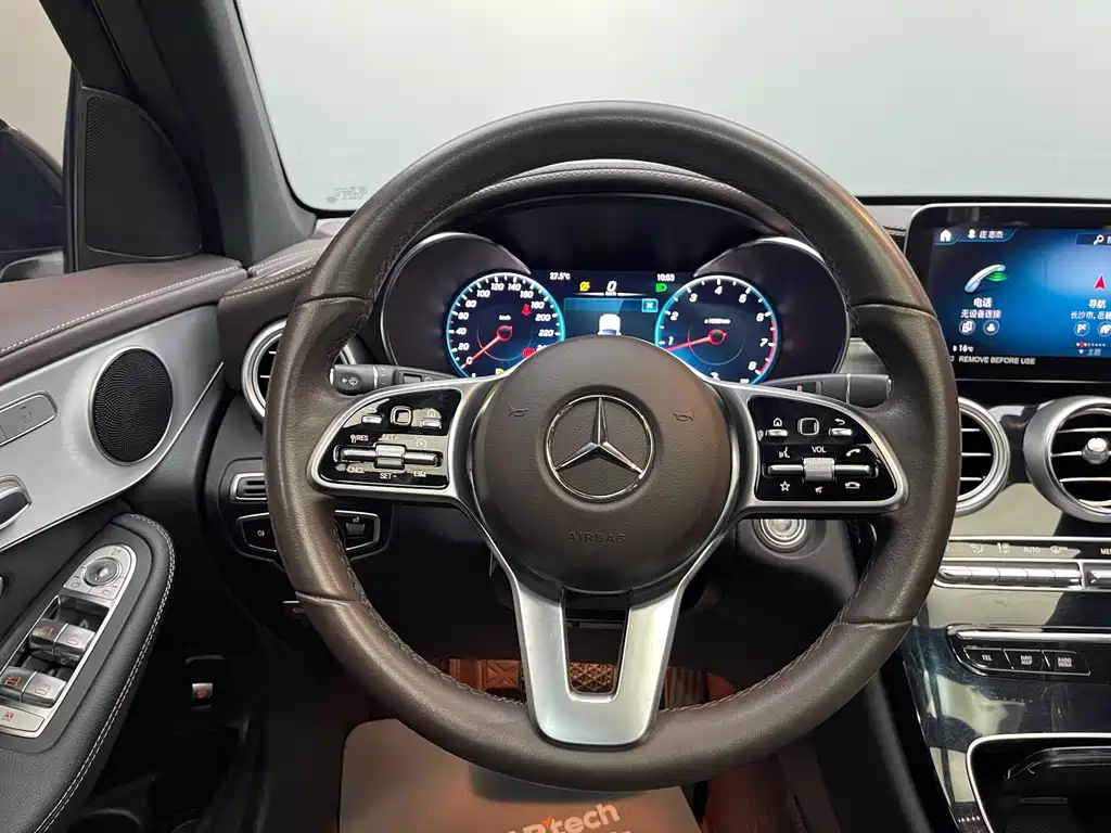 Mercedes-Benz GLC 2023 — фото 21