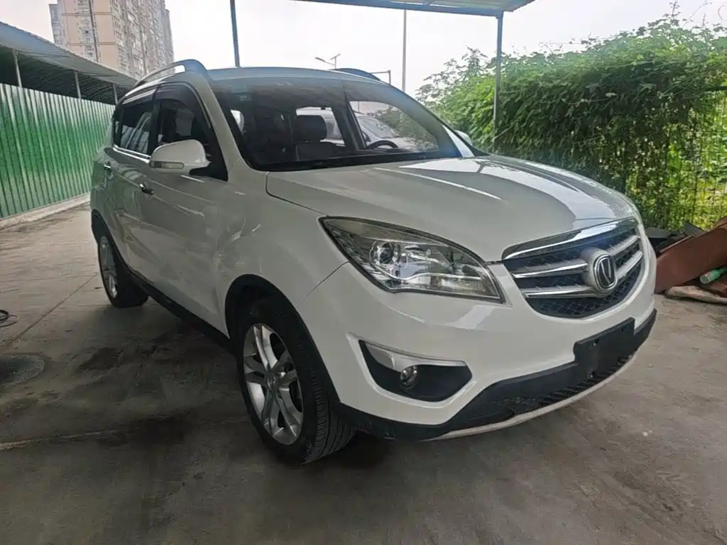 Changan CS35 2015