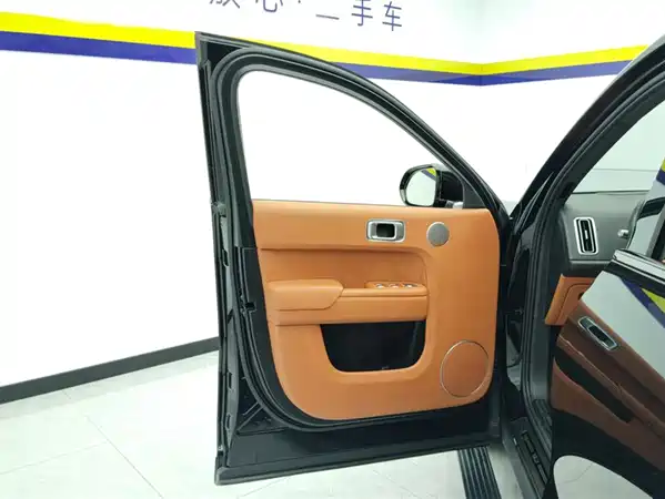 Li Auto L8 2024