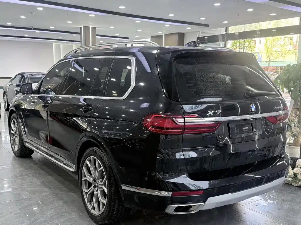 BMW X7 2020 — фото 7