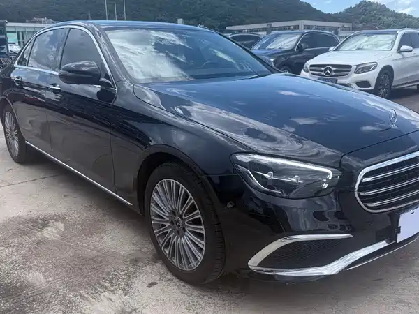 Mercedes-Benz E-Class 2021