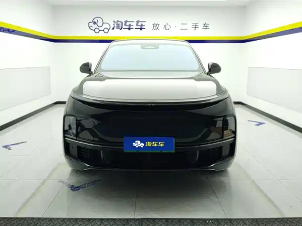 Li Auto L8 2024