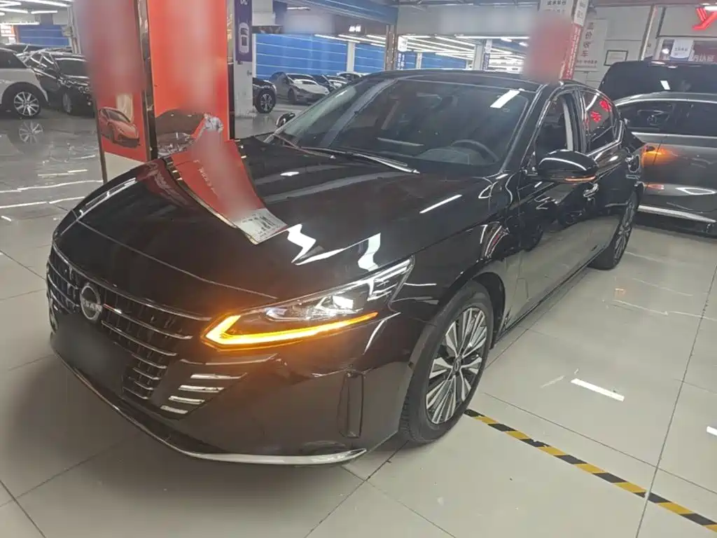 Nissan Teana 2024