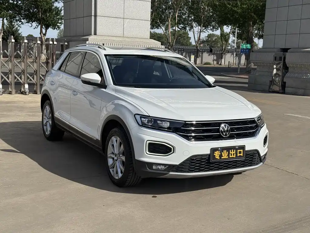 Volkswagen T-Roc 2022 — фото 3