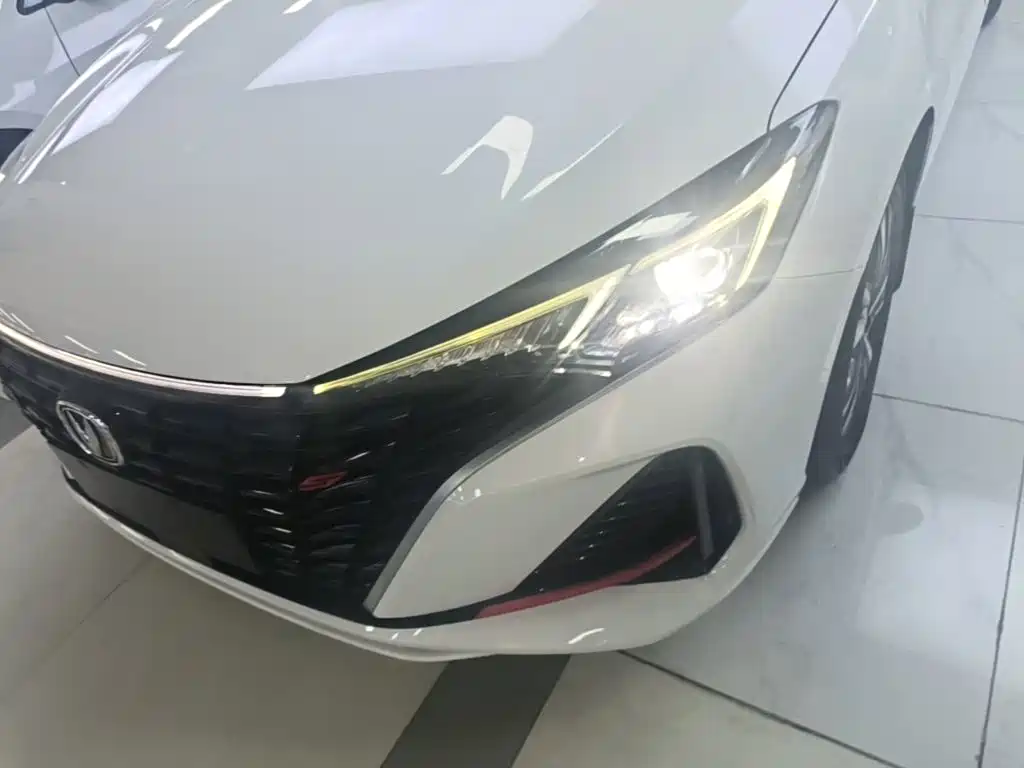 Changan Escape 2023 — фото 24