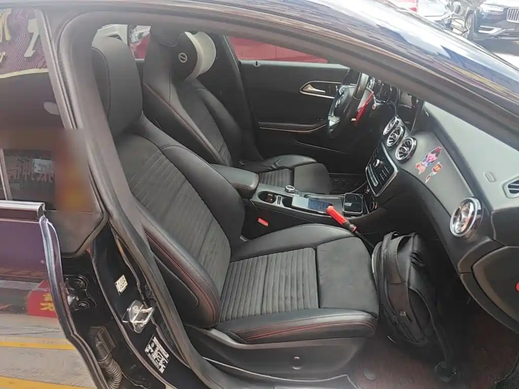 Mercedes-Benz CLA 2018 — фото 25