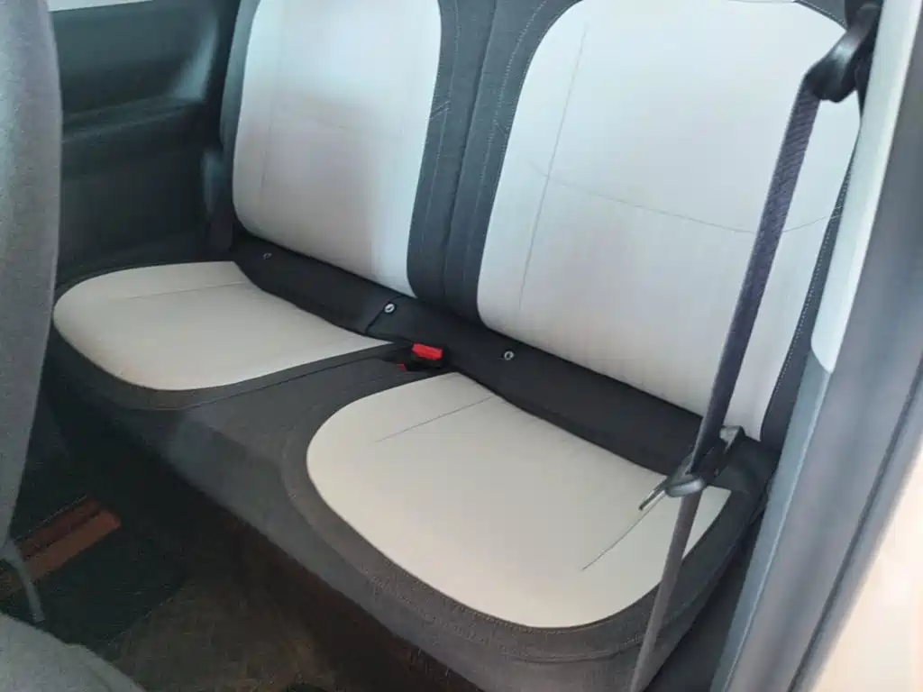 Geely Galaxy Panda 2025 — фото 17