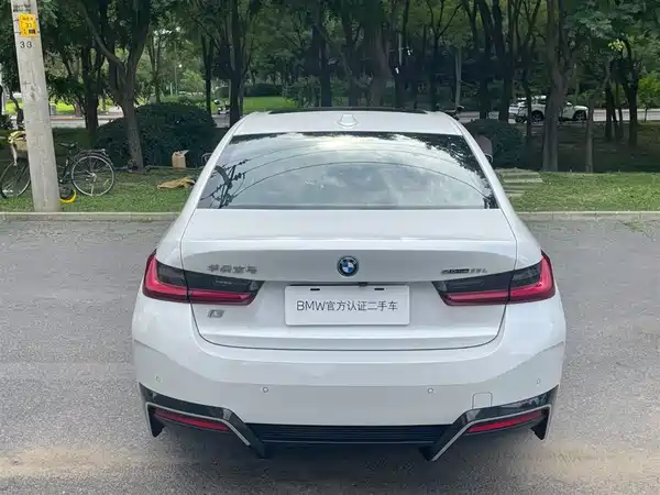 BMW i3 2023