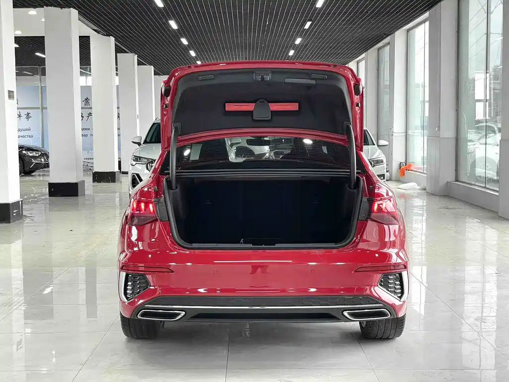 Audi A3 2022 — фото 16