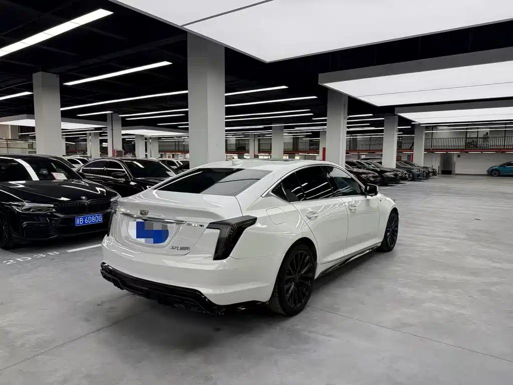 Cadillac CT5 2021 — фото 16