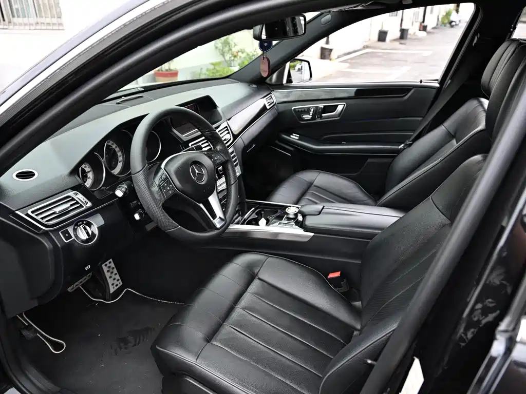 Mercedes-Benz E-Class 2014