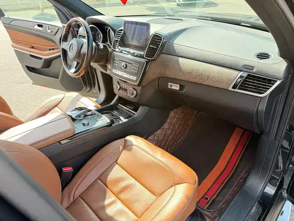 Mercedes-Benz GLS 2016
